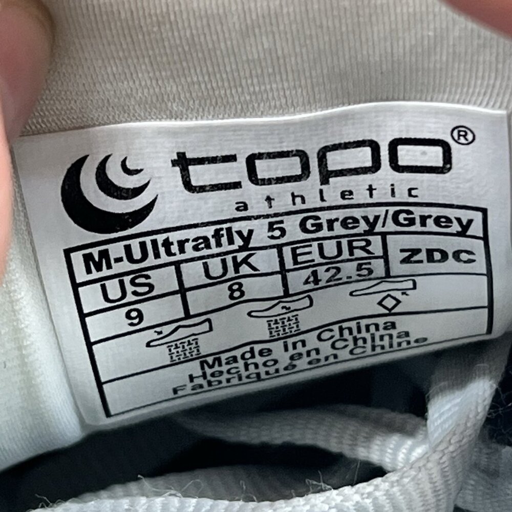 Topo Ultrafly 5 Mens Size 9 Gray Athletic Running Walking Shoes Sneakers - Picture 9 of 9